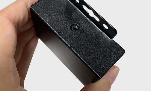 鈑金外（wài）殼加工的關鍵 —— 壓鉚工藝